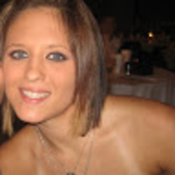 Meet your Posher, Megan - Picture 1 of 1